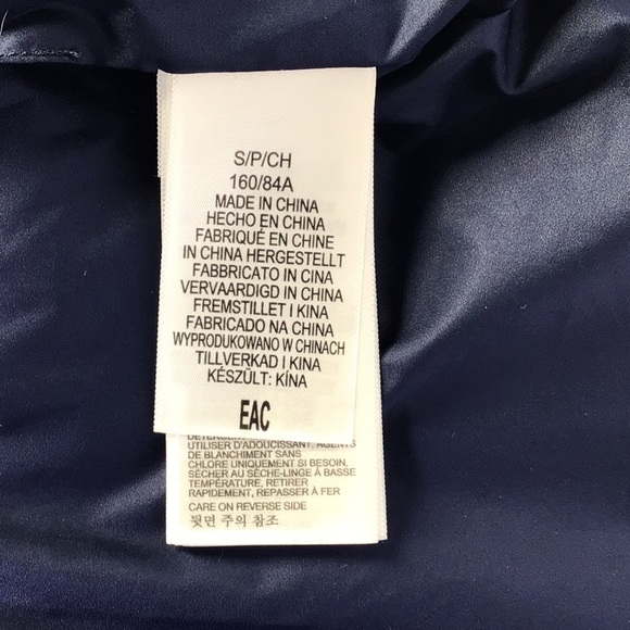 Marmot Insulated Vest, SP in excellent shape lightweight - Picture 14 of 14